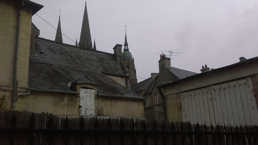 Appartement Dumas Bayeux Exteriör bild
